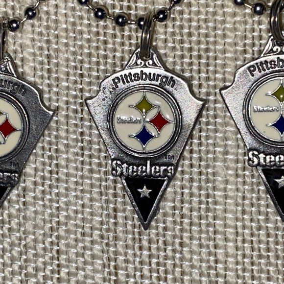 Steelers NFL Pewter and Enamel Pendants - a set of 3 - Picture 3 of 6